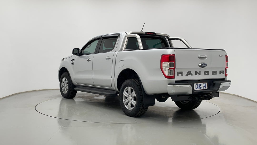 Left Back Diagonal (45- Degree) View