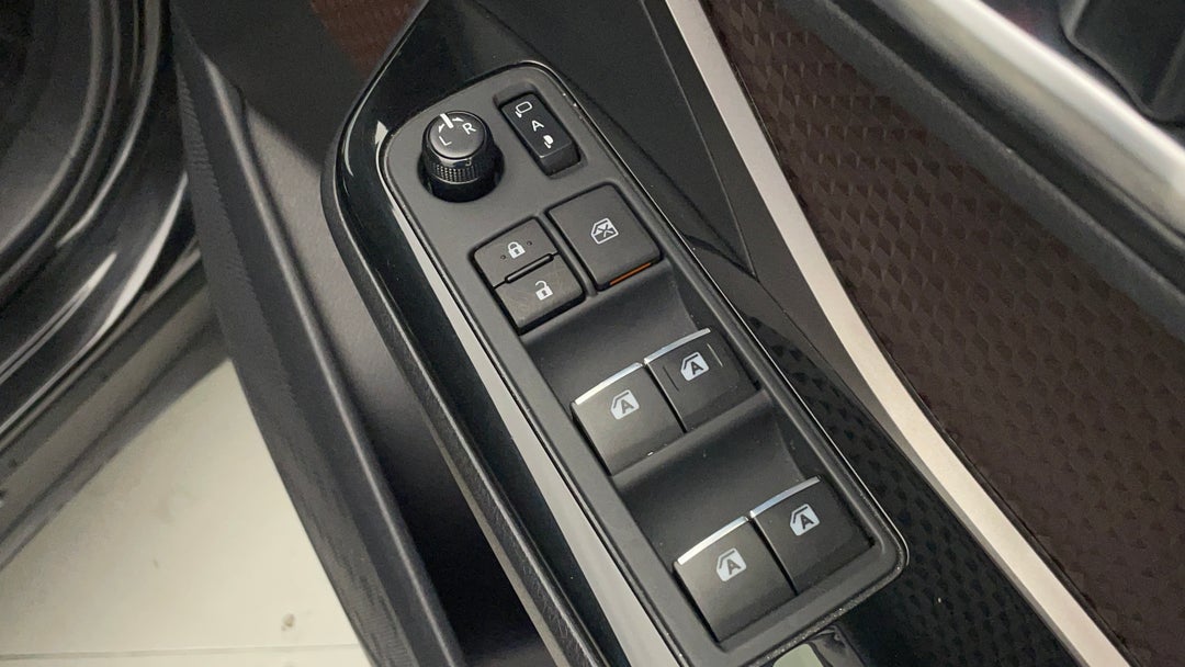 Drivers Side Door Panel Controls