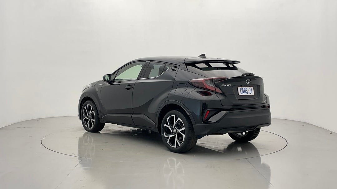 Left Back Diagonal (45- Degree) View