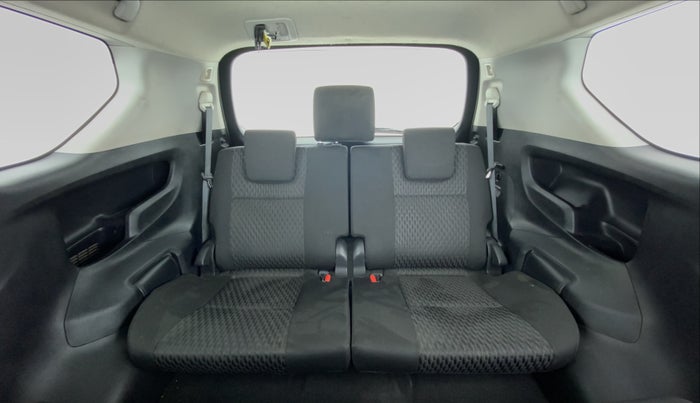 2018 Toyota Innova Crysta 2.4 GX 7 STR, Diesel, Manual, 78,762 km, Third Seat Row ( optional )