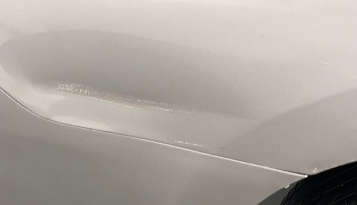2018 Toyota Innova Crysta 2.4 GX 7 STR, Diesel, Manual, 78,762 km, Right quarter panel - Slightly dented