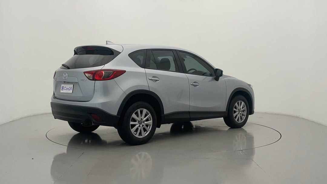 Right Back Diagonal (45- Degree) View