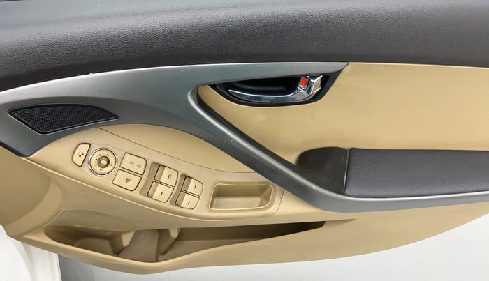 2014 Hyundai New Elantra S 1.6 MT, Diesel, Manual, 53,712 km, Driver Side Door Panels Control