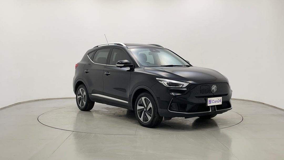 Right Front Diagonal (45- Degree) View