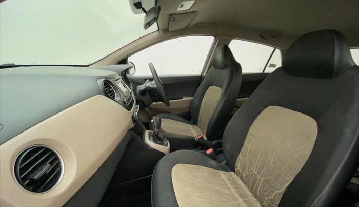 2014 Hyundai Grand i10 SPORTZ AT 1.2 KAPPA VTVT, Petrol, Automatic, 35,912 km, Right Side Front Door Cabin