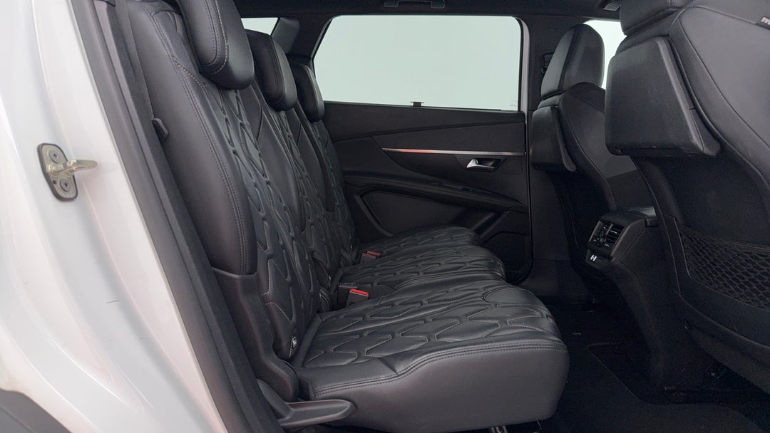 2019 Peugeot 5008 Gt Line, Automatic, 62025 km, Right Side Rear Door Cabin View