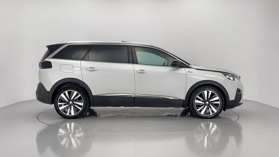 2019 Peugeot 5008 Gt Line, Automatic, 62025 km, Right Side View