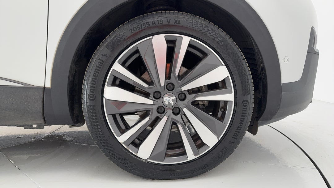 2019 Peugeot 5008 Gt Line, Automatic, 62025 km, Right Front Wheel