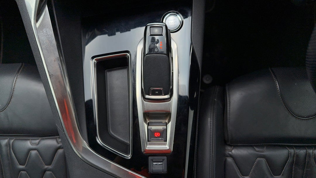 2019 Peugeot 5008 Gt Line, Automatic, 62025 km, Gear Lever 
