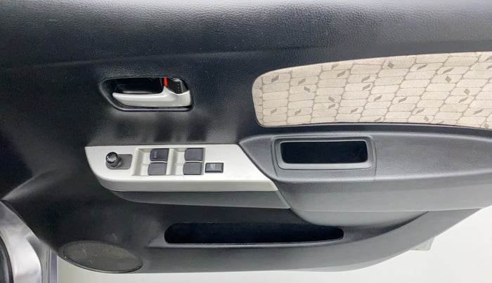 2014 Maruti Wagon R 1.0 VXI, Petrol, Manual, 59,918 km, Driver Side Door Panels Control