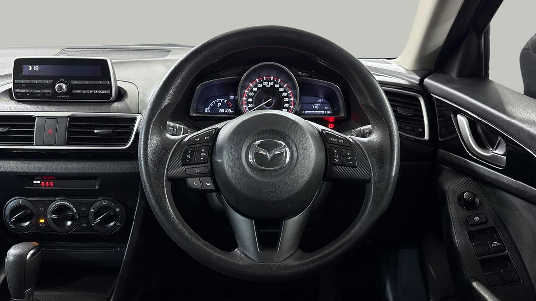 2016 Mazda 3 Neo, Automatic, 88109 km, Steering Wheel Close-up