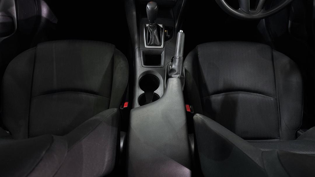 2016 Mazda 3 Neo, Automatic, 88109 km, Center Console