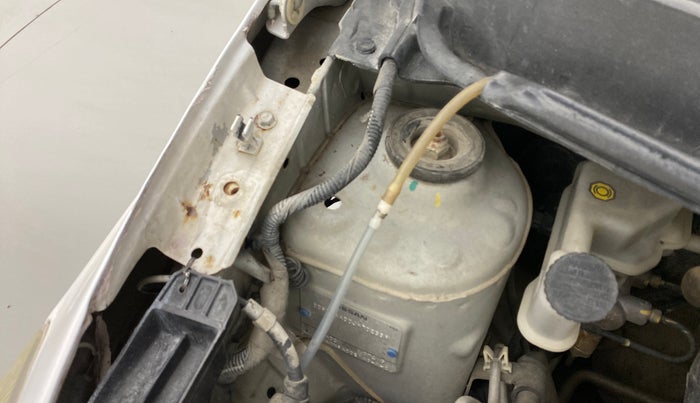 2018 Datsun Go T, Petrol, Manual, 62,784 km, Right Apron - Apron minor rusted