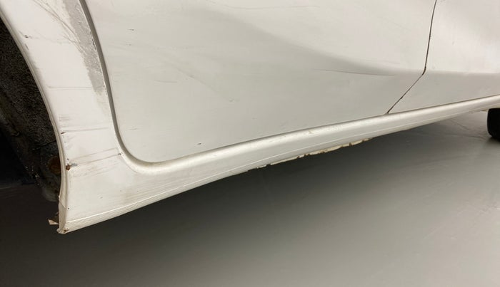 2018 Datsun Go T, Petrol, Manual, 62,784 km, Right running board - Slightly dented