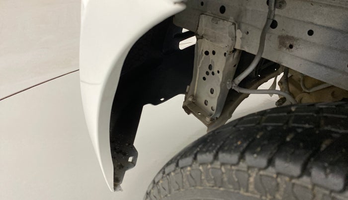 2018 Datsun Go T, Petrol, Manual, 62,784 km, Left fender - Lining missing