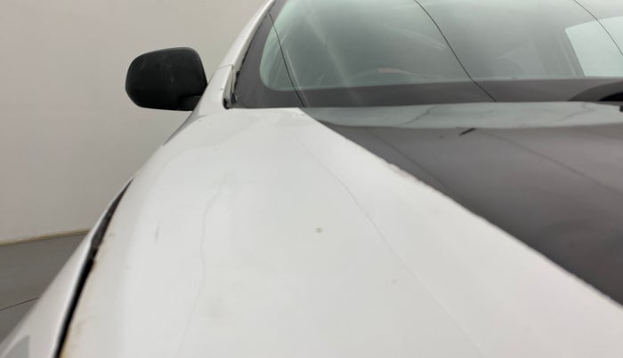 2018 Datsun Go T, Petrol, Manual, 62,784 km, Bonnet (hood) - Slightly dented