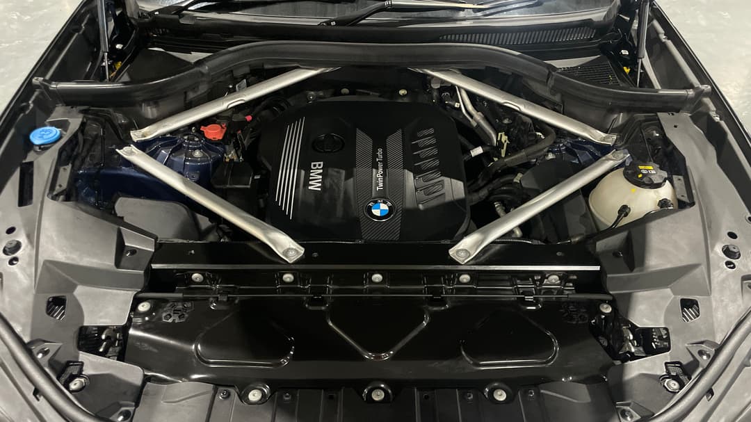 2022 BMW X5 xDrive30d M Sport, Automatic, 57200 km, Open Bonnet (Engine)