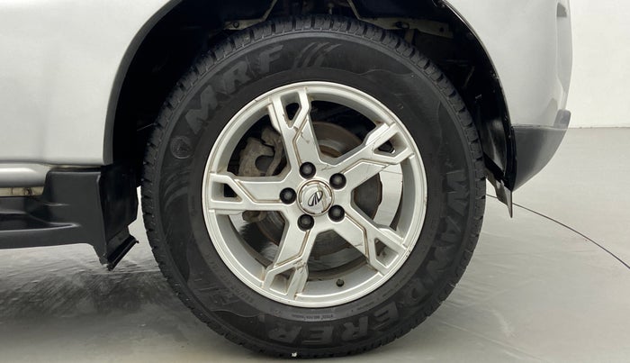 2017 Mahindra Scorpio S10 Intelli Hybrid 2WD, Diesel, Manual, 63,642 km, Right Front Wheel