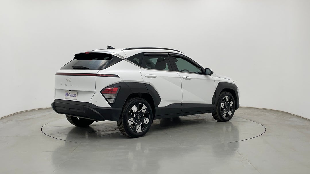 Right Back Diagonal (45- Degree) View