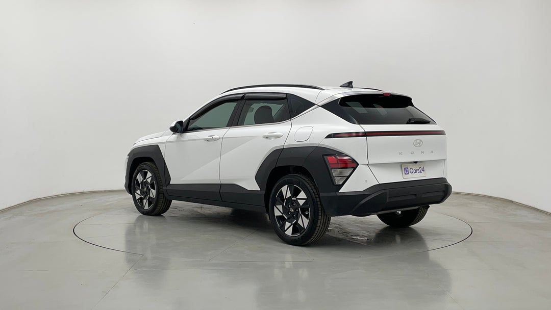 Left Back Diagonal (45- Degree) View