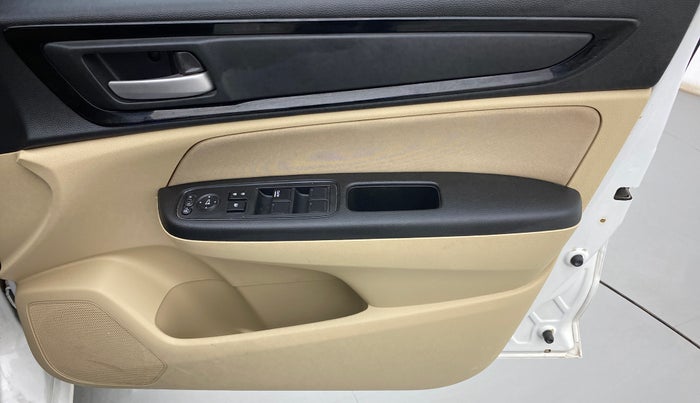 2020 Honda Amaze 1.2L I-VTEC VX CVT, Petrol, Automatic, 35,346 km, Driver Side Door Panels Control