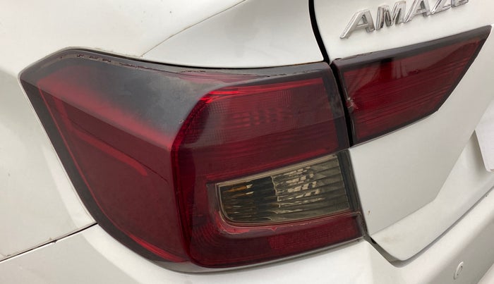 2020 Honda Amaze 1.2L I-VTEC VX CVT, Petrol, Automatic, 35,346 km, Left tail light - Faded