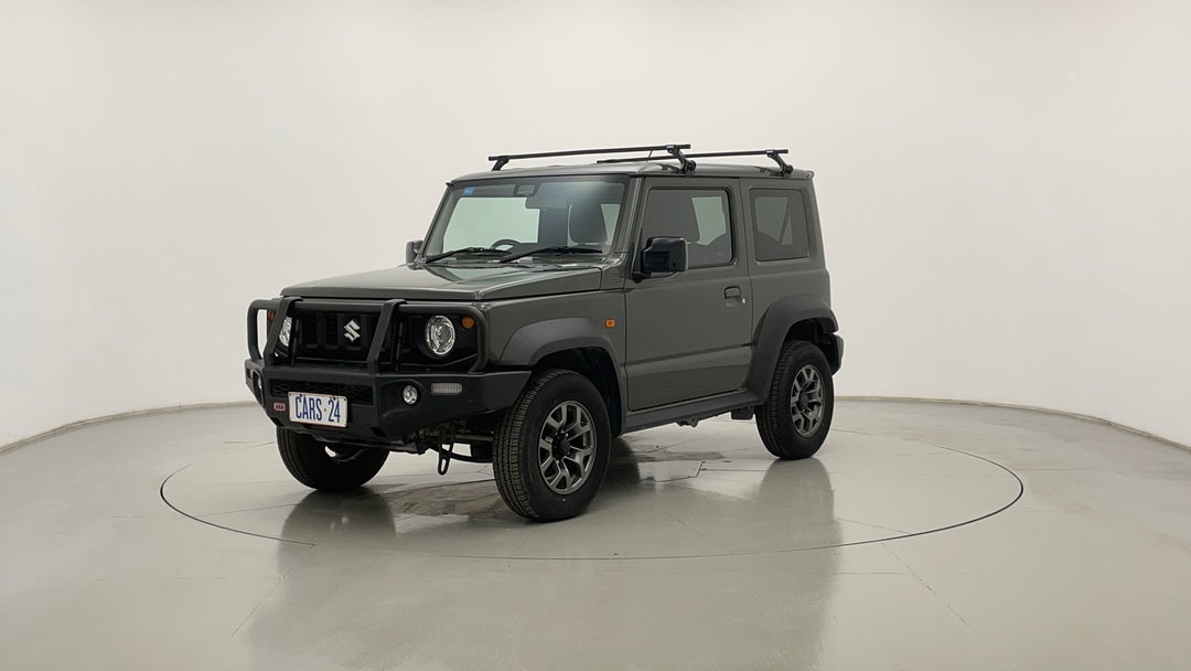 Left Front Diagonal (45- Degree) View