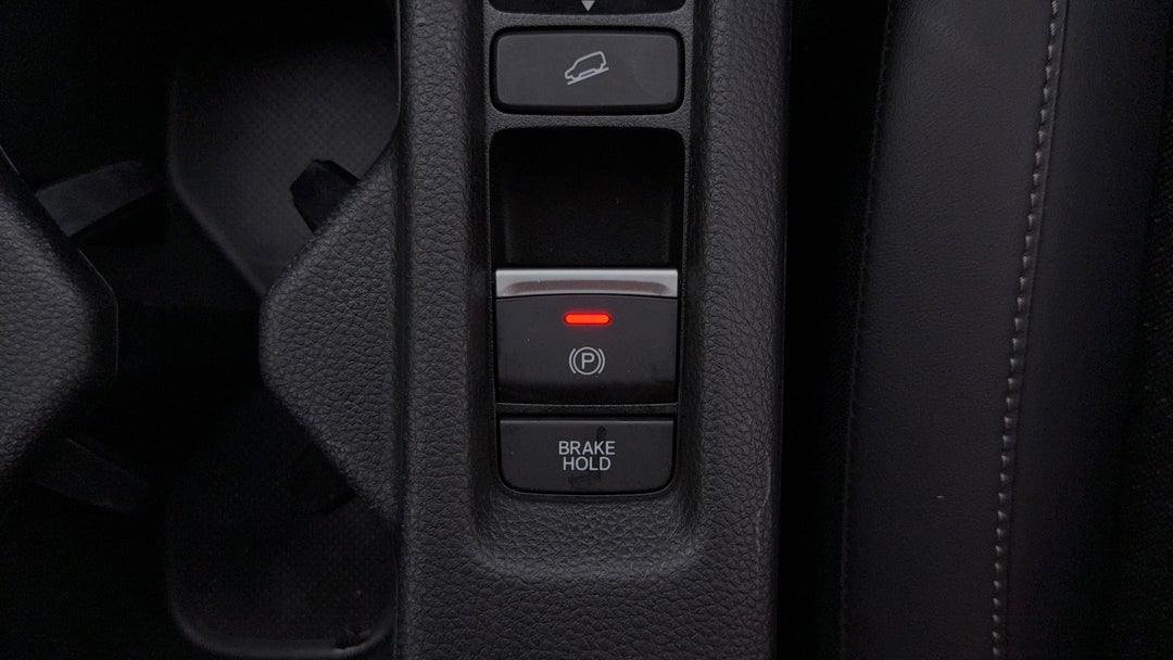 2022 Honda HR-V E:hev L, Automatic, 43760 km, Handbrake