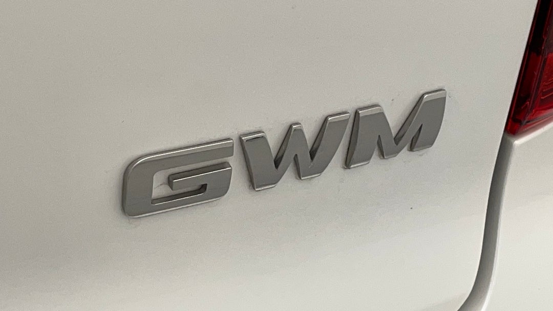 Badge (Boot Right Side)