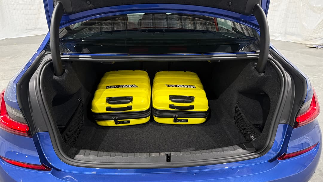 2020 BMW 3 30i M Sport, Automatic, 46034 km, Boot Inside View with Luggage