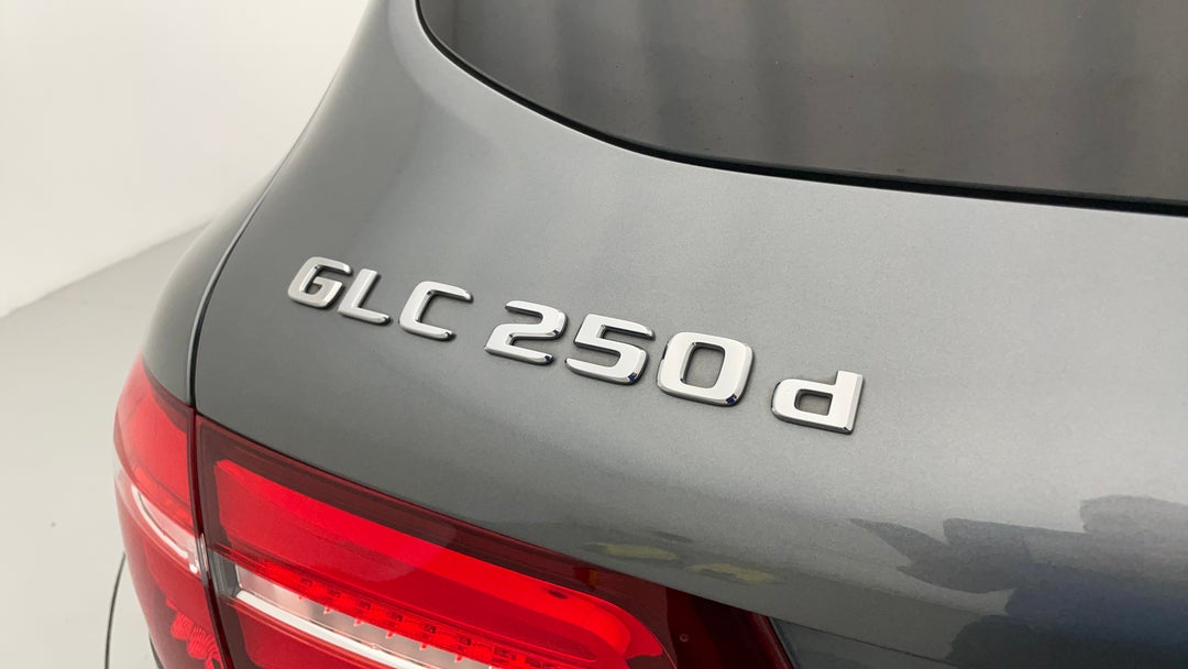 Badge (Boot Left Side)