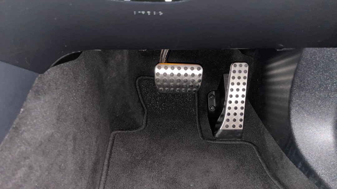 Pedals and Footmat