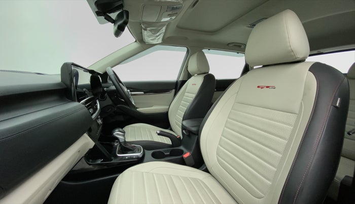 2019 KIA SELTOS GTX 1.4 GDI AT PETROL, Petrol, Automatic, 32,919 km, Right Side Front Door Cabin