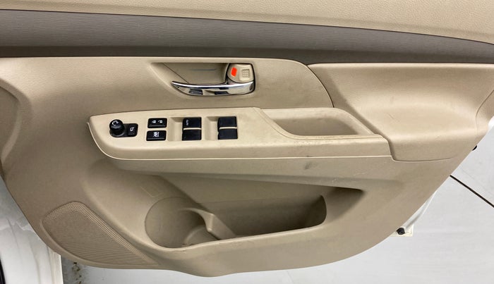 2020 Maruti Ertiga VXI SHVS, Petrol, Manual, 38,569 km, Driver Side Door Panels Control