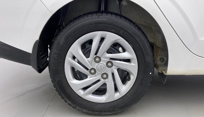 2020 Hyundai AURA S 1.2 CNG, CNG, Manual, 36,020 km, Right Rear Wheel