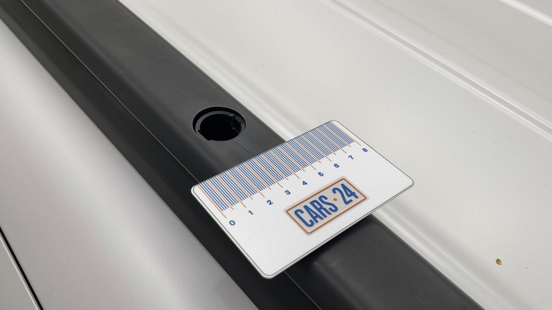 Roof Rack LHS Scratch