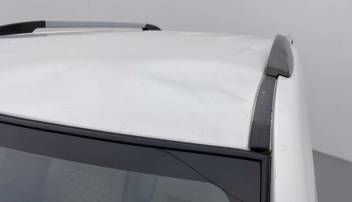 2017 Maruti Wagon R 1.0 LXI, Petrol, Manual, 30,235 km, Roof - Slightly dented