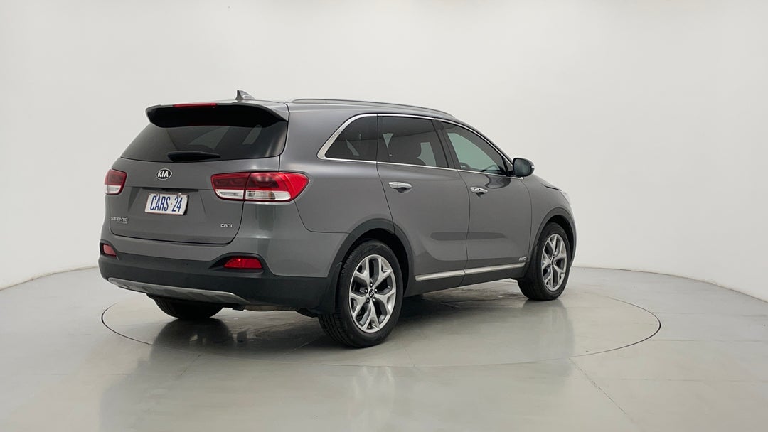 Right Back Diagonal (45- Degree) View