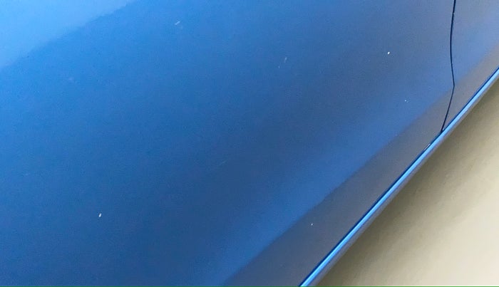 2016 Maruti Celerio VXI CNG, CNG, Manual, 91,598 km, Right rear door - Minor scratches