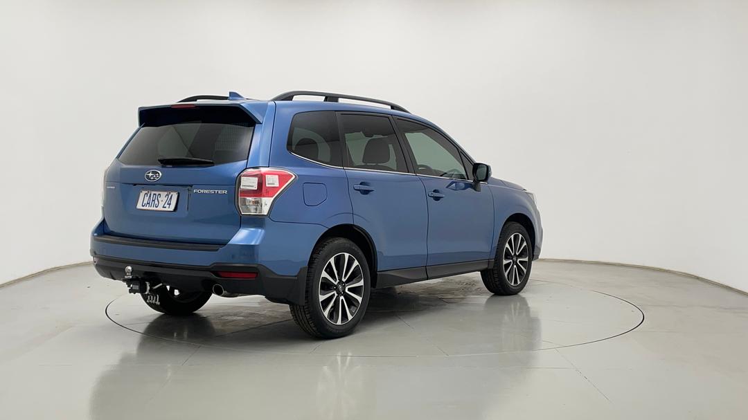 2016 Subaru Forester 2.5i-s, Automatic, 107765 km, Right Back Diagonal (45- Degree) View