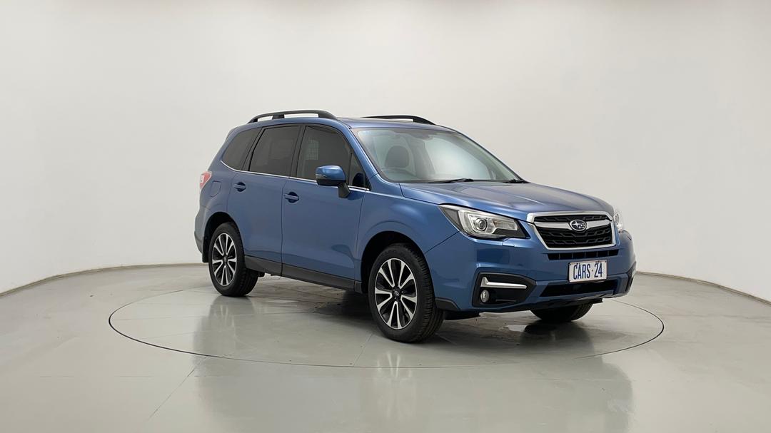 2016 Subaru Forester 2.5i-s, Automatic, 107765 km, Right Front Diagonal (45- Degree) View