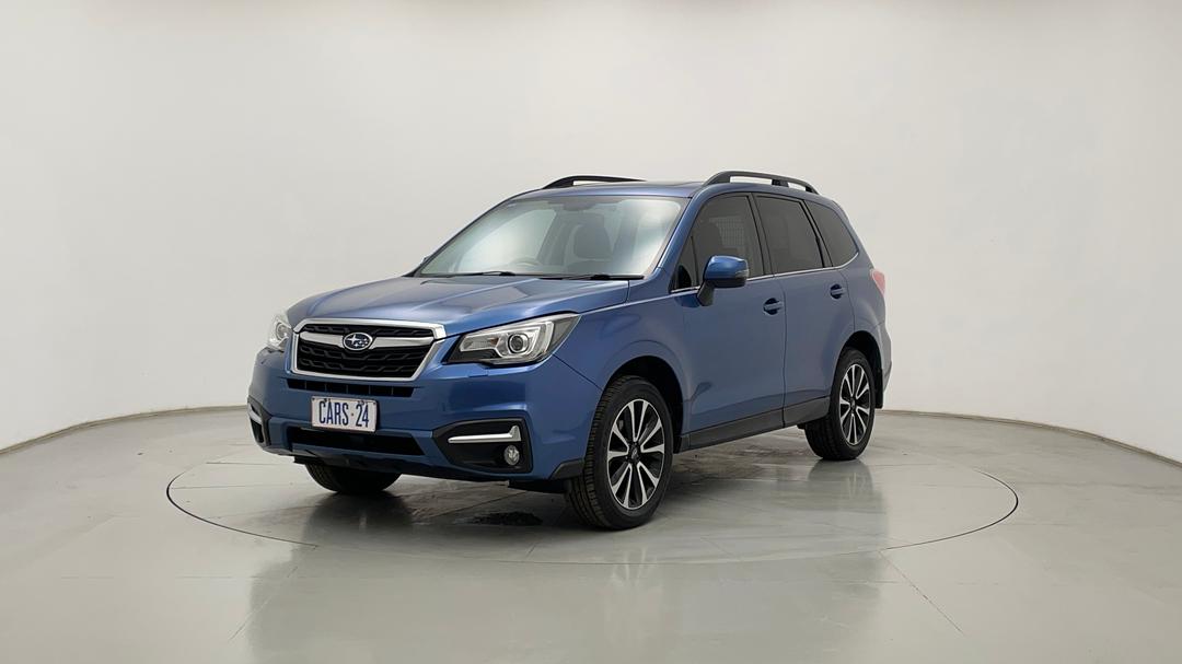 2016 Subaru Forester 2.5i-s, Automatic, 107765 km, Left Front Diagonal (45- Degree) View