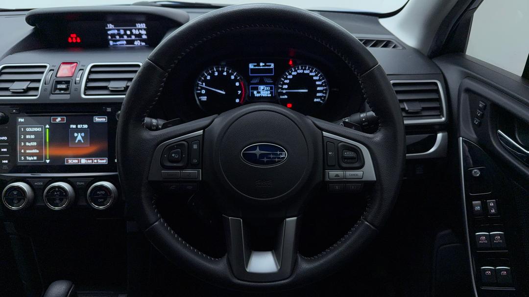 2016 Subaru Forester 2.5i-s, Automatic, 107765 km, Steering Wheel Close-up