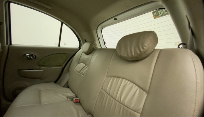 2015 Nissan Micra XV CVT, Petrol, Automatic, 54,569 km, Right Side Rear Door Cabin