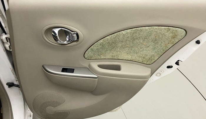 2015 Nissan Micra XV CVT, Petrol, Automatic, 54,569 km, Right rear door - Trim has minor damage