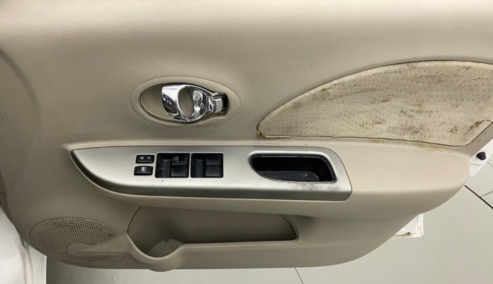 2015 Nissan Micra XV CVT, Petrol, Automatic, 54,569 km, Driver Side Door Panels Control