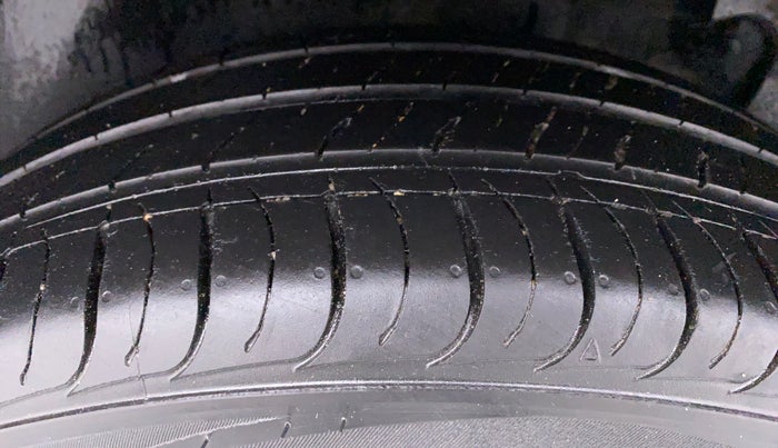 2019 KIA SELTOS HTK PLUS 1.5 PETROL, Petrol, Manual, 14,438 km, Left Rear Tyre Tread