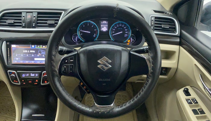 2016 Maruti Ciaz  ZDI SHVS, Diesel, Manual, 83,077 km, Steering Wheel Close Up