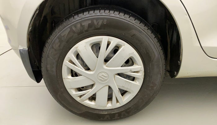 2015 Maruti Swift VXI, Petrol, Manual, 1,16,210 km, Right Rear Wheel