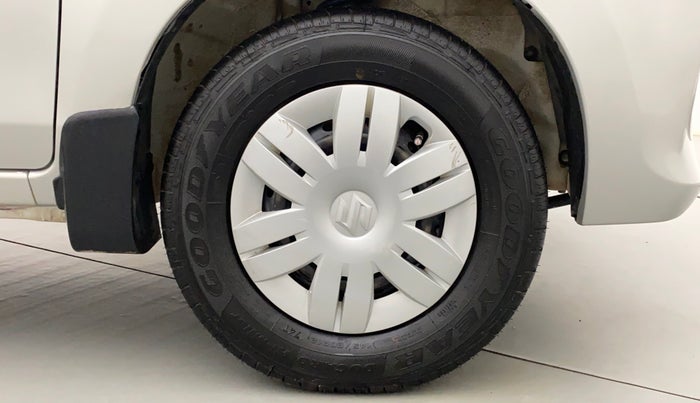 2019 Maruti Alto 800 LXI, Petrol, Manual, 27,517 km, Right Front Tyre